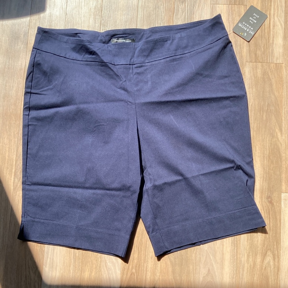 Offer$15 Zac & Rachel pull on short with stretch classic navy blue casual 20W - Picture 4 of 14